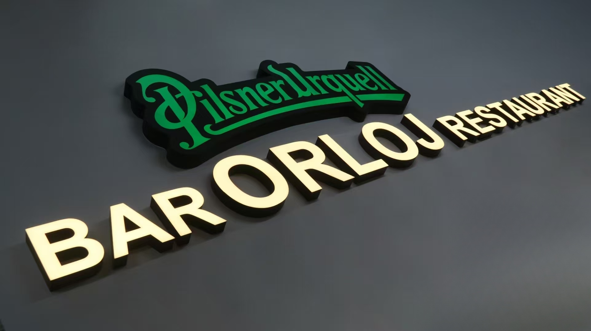 Custom Trimless 3D Front Lit Sign Letters